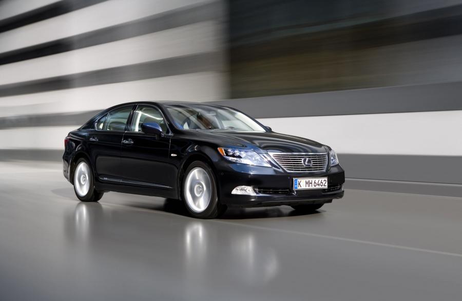  Lexus LS600h L 2007 года  (фото 114 из 224)